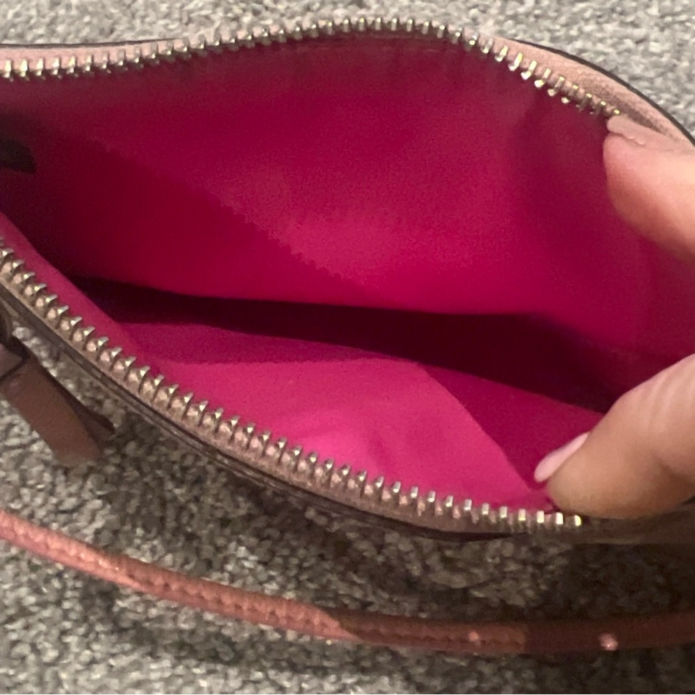Coach Pink Trim Khaki Signature Canvas Wristlet - Picture 5 of 6